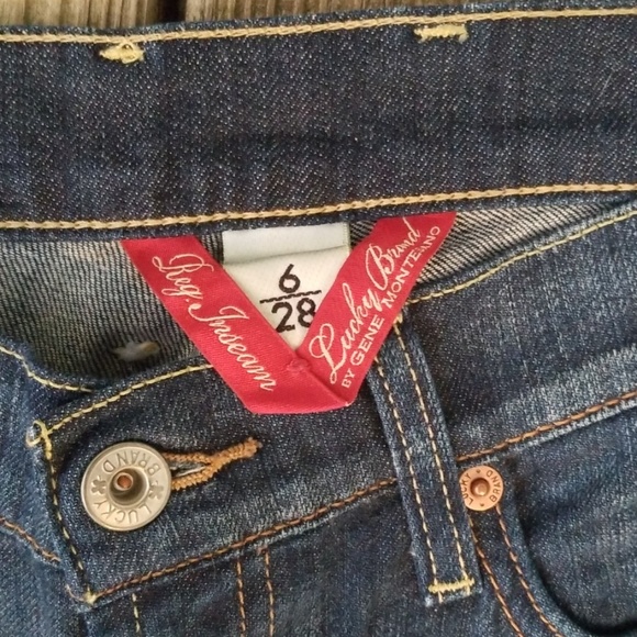 Lucky Brand boot cut dark wash jeans - Picture 3 of 4